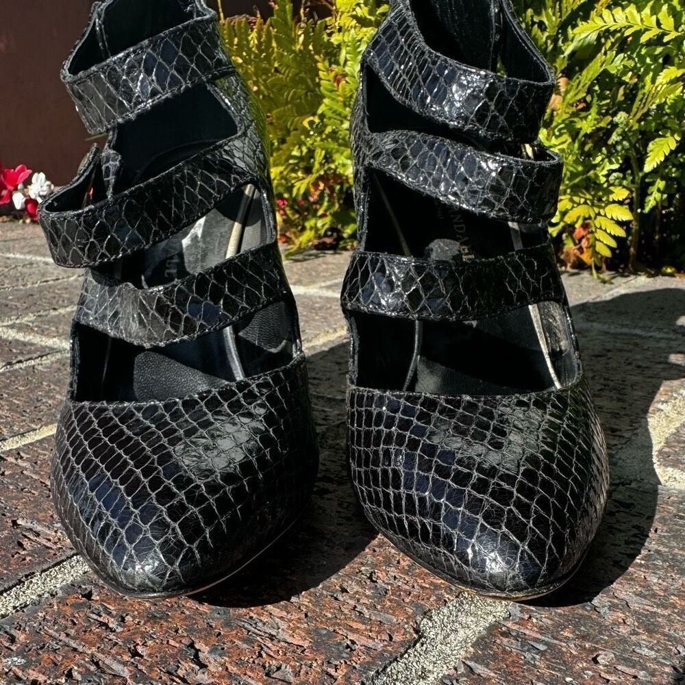 Loeffler‎ Randall Size 10.5 Black Snakeskin Mary Jane Strappy High Heels Shoes - Picture 5 of 10